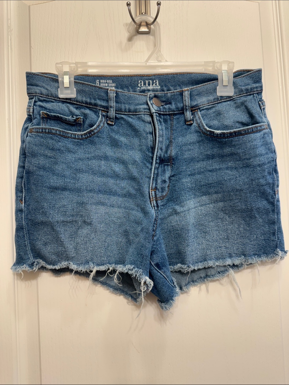 a.n.a High-Rise Frayed Hem Jean Shorts - Blue